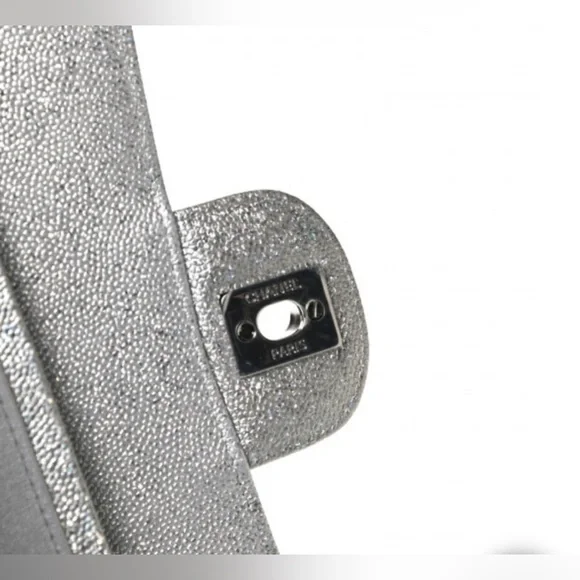 **SOLD** CHANEL Glittered Metallic Caviar Medium Double Flap LIMITED EDITION - Picture 4 of 12